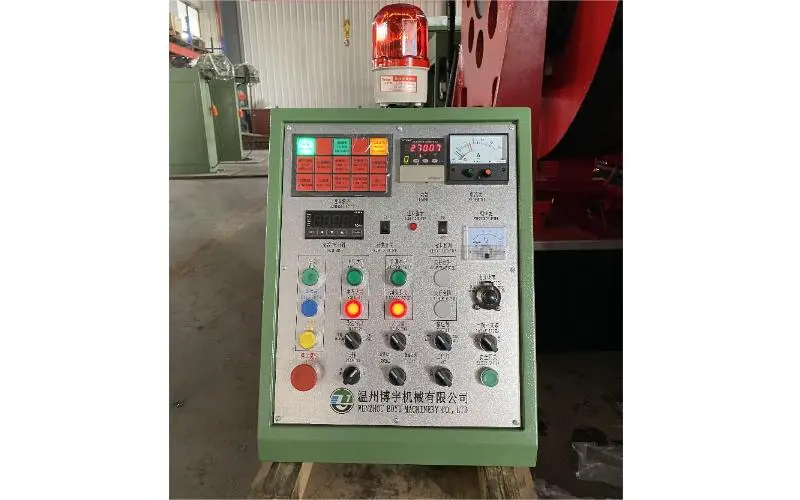 three-four-die-four-blow-bolt-forming-machine