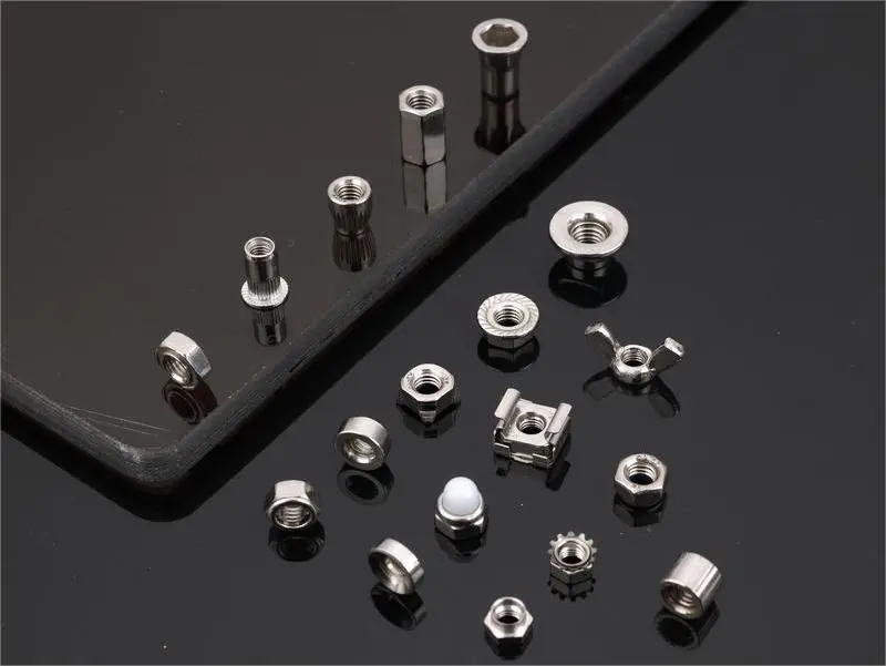 screw-heading-machine