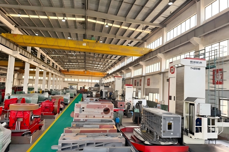 Nut vs. Bolt Cold Heading Machine: Core Differences and How to Choose the Right Equipment for Your Products